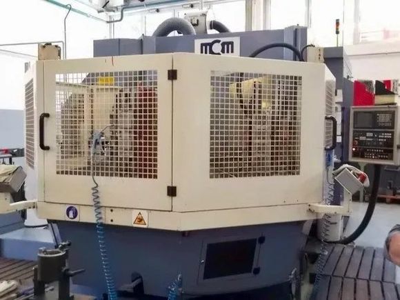 macchinari-industriali-PESENTI-MACCHINUTENSILI-+Curno-117-576w
